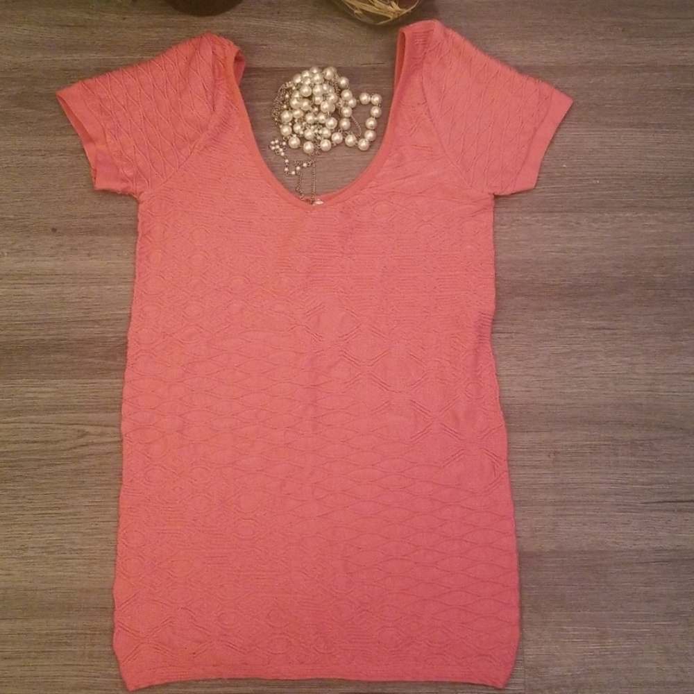 Pink ripple shirt